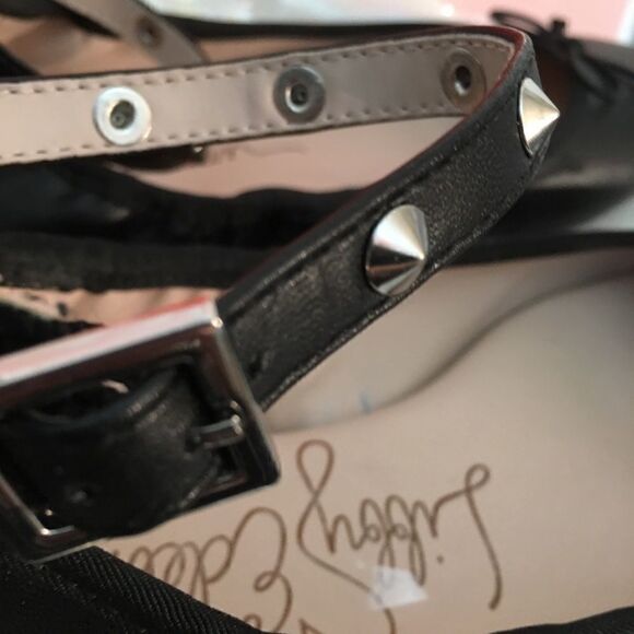 Libby Edelman wide width leather spike strap flats - Picture 5 of 6
